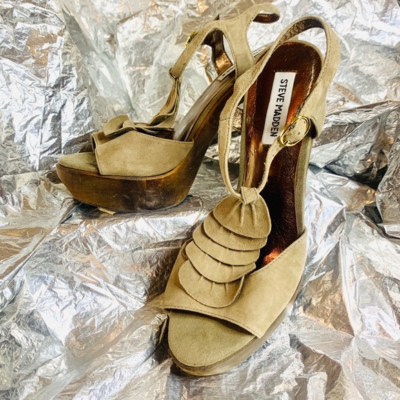 Steve Madden Truffle high heel W8.5 in Taupe - Picture 2 of 7